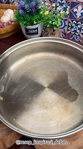 372K views · 1.9K reactions | CARA CEPAT PECAHIN TELUR !! Bahan bahan : 10 butir telur Sp Gula diet Keju Meg Cheddar Keju Meg Serbaguna Coklat bubuk Agar plain Cara pembuatan simak videonya sampai akhir !! Keju Cheddar olahan dengan kualitas premium serta rasa dan aroma yang Cheesy membuat MEG Cheddar sangat cocok untuk aplikasi dalam campuran adonan topping maupun filling. #megcheddar #kejumeg #AG | Diet Enak, Bahagia dan Menyenangkan | Facebook