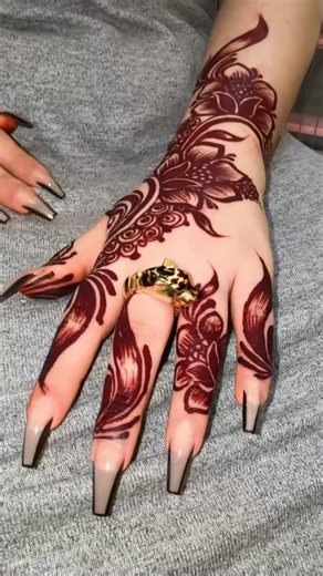 الحجز والتواصل على الرقم 0916044821 أو على الواتس اب يوجد خدمة توصيل داخل بنغازي وخارجها