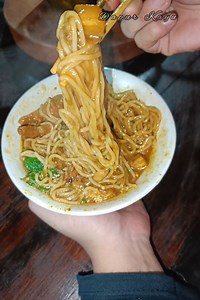 1M views · 5.5K reactions | Bulan kemarin bikin mie ayam kering dan banyak yang nanyain kuahnya mana?  Jadi Kali ini bikin mie ayam versi kuah. Resepnya simple ga ribet dan lezaat.. | Dapur Kayu | Facebook