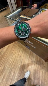 Breitling Navitimer B01 46mm Funcionalidad y Estilo: Equipado con un movimiento automático de manufactura suiza, el Navitimer combina precisión y durabilidad. Disponible en Eurochronos | Eurochronos Costa Rica