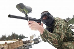 How Far Can a Paintball Gun Shoot and Be Effective?