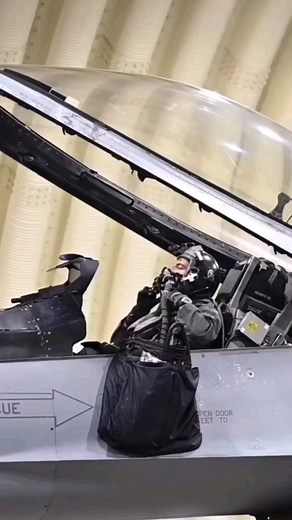 F16 at night | General Duty Pilots