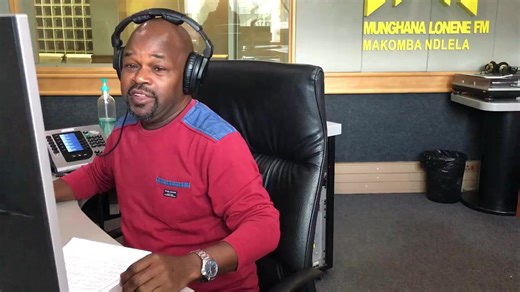 Nhlekani wa namuntlha eka @Africamunghana na Khalanga Pat Mathebula hi vuhumelerisi bya Ncindhani Eric Mabasa #makombandlela | Munghana Lonene FM: Makomba Ndlela