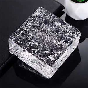 [Hot Item] Different Color Art Design Glass Bricks for Building Indoor Wall Decoration Materials