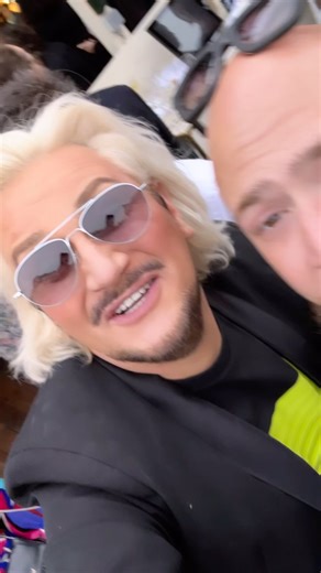 1.6K views · 259 reactions | Les Deux Magots Paris ❤️ Mille mercis Carole & Grégory | David Jeanmotte | Facebook