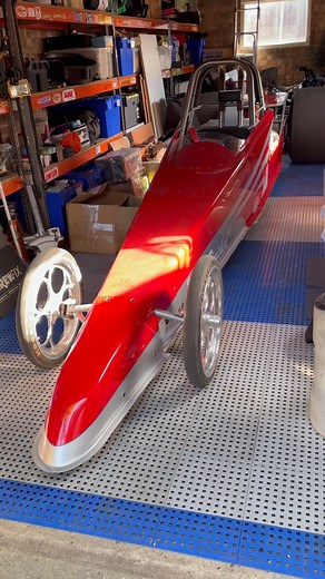 LANDSHARK Shorty Dragster #landshark #landsharkdragster #shortydragster #santapod #podstagram #santapodraceway #tmccarbs @tmc_carburetors_ @santapodraceway @vpracingfuelsinternational | Nick Mugridge