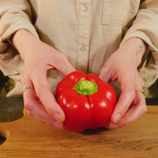 Laugh Your Veggies Off: Hilarious Hacks for Slicing and Dicing Like a Pro | 5-Minute Crafts GIRLY