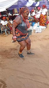 5.8M views · 31K reactions | Whine it darling #foryou #egedege #igbodance #viralreels | High queen chioma onuorah | Facebook