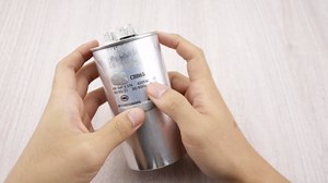 Air Conditioner Capacitor 60/5 MFD, Heavy Duty Replacement for RV AC Motor, Fit for Dometic 3312195000 Models