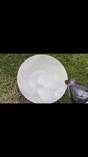 4.4K views · 163 reactions | Short crushing - super windy outside #asmr #oddlysatisfyingasmr #gymchalk #fyp #satisfy #OMG #wow #wowzers #funfunletsgo | Funfunletsgo | Facebook