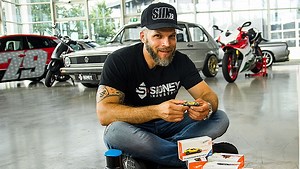 Hot Wheels ID (2019): Smart-Track im Test mit Sidney Hoffmann - AUTO BILD