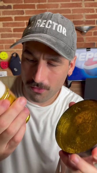 Behind-the-Scenes Magic – Powder, Hertz, and Cinematic Visual Art