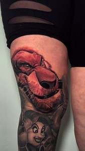 “No matter how fast you run, no matter where you hide, I will catch you” -Shere Khan Another devious villain has entered the pantheon of dastardly Disney scoundrels. This leg sleeve continues to be a fun and unique project. It takes a special someone to procure this gallery of villainy. 😈Thank you Cynthia! | Art of Steven Lopez