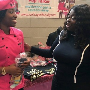 MEETING ANGIE STONE: It was super awesome meeting the Legendary Angie Stone, extraordinary soulful singer @theangiestone. She was pleased about my accomplishments at such an early age. I had so much fun at @girlswhobrunchtour #walkinginmypurpose #chefsimonebridges #chefsimone #goddessfoodfactory #goddessfoodjax #simonebridges #funtimes #magicalmoments #gamechanger #changeagent #bethelight #essence #vogueteensummit #teenvoguesummit #forbes30under30 #biggerthanme #worldchanger #inspire #myjourney 