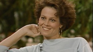 Sigourney Weaver talks 'Aliens' in 1986