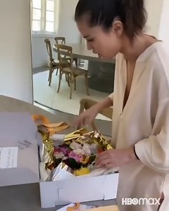 Selena Gomez Braless