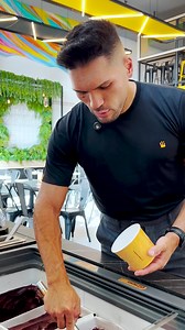 17K views · 118 reactions | Você conhece a The Best Açaí. Agora é sua chance de fazer parte. Com investimento a partir de R$ 300 mil, tecnologia própria e operação enxuta, o modelo já provou que funciona.  Retorno estimado: 14 a 18 meses  Fábrica própria, suporte e marketing completo  700 unidades e crescendo Sua região pode ser a próxima a bombar.  Converse com a gente agora e tire suas dúvidas finais. | The Best Açaí | Facebook