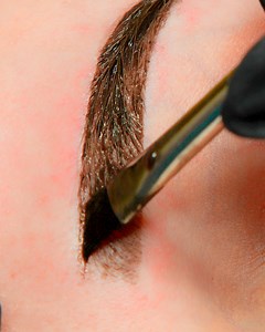 300K views · 533 reactions | Henna brow tinting tutorial! Fuller brows for weeks  | Fuel Factory | Facebook