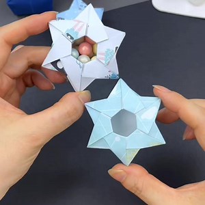 Hexagram storage box origami, foldable and easy to store, usually does not need to be flattened, easy to organize origami handmade diy handmade creative #handmadegifts #origami #origamiart #art #handmade #paperart #paperfolding #paper #papercraft #origamipaper #papiroflexia #origamilove #diy #origamiartist #papercrafts #origamilovers #instaorigami #craft #origamiwork #d #design #creative #artist #paperartist #love #origamicrane #modularorigami #origamifun #paperfold #kusudama #origamicraft paper