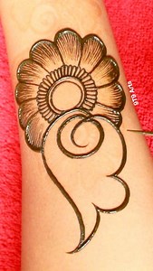 Beautiful Full Hand Arabic Mehndi Design by 9T9 Arts #mehndidesign #mehndi #9T9arts #mehandi #designermehndi | 9T9 Arts