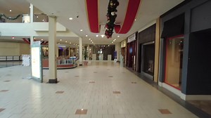 Is Voorhees Town Center the deadest mall in America? #NewJersey #shopping #Christmas | The Philly Captain