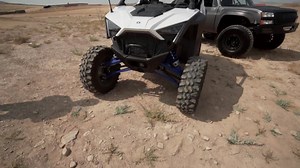𝙇𝙊𝙊𝙆 𝘼𝙏 𝙏𝙃𝙄𝙎 𝘽𝘼𝘿 𝘽𝙊𝙔 // Watch @bjbaldwin give the @thehoonigans a rundown of the #RZR Pro XP. #ProTips | Gables Motorsports