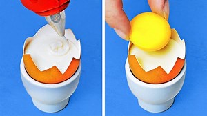 203K views · 1.6K reactions | Hot glue gun ideas and crafts.  | 5-Minute Crafts Teens | Facebook