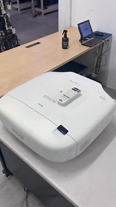 3.7K views · 40 reactions | Projector EPSON Model EB—G7400Uជាប្រភេទអុីវ៉ាន់ស្តុកថ្មីចូលមកក្តៅៗបន្ថែមបងៗ | Tokyo Recycle Chamkar Doung | Facebook