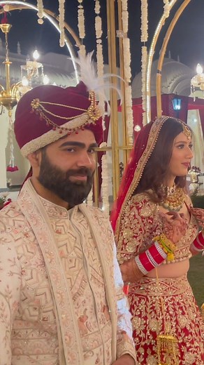 Baari naa aaye humari 😒😂 #poonampbisht #wedding #fashion | Poonam Picks