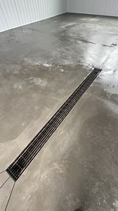 ⚔️💦💯 . . . #concretecutting #concretefloor #concretecontractor #concreteconstruction #concretelife #concretedesign #trenchdrain #plumbercrack #construction #tradesman | Hummel Concrete