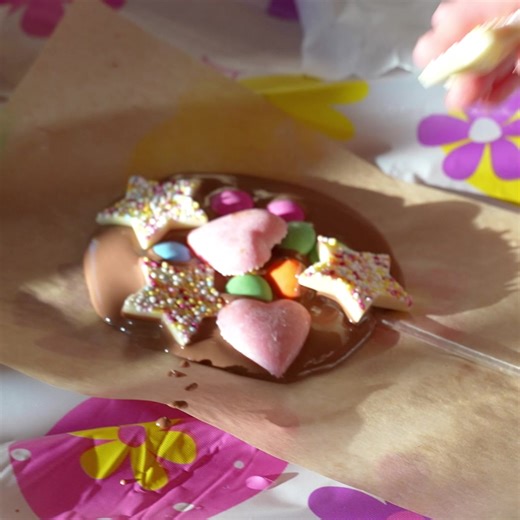 ⏰ Only a few days left – ends April 21st! Don’t miss Spinnaker Tower’s Easter Chocolate Workshop  Create and decorate your own chocolate lolly  Enjoy all-day tower admission ☕ FREE hot chocolate for every adult And more! ️ Spaces are filling fast – book now before it’s too late! | Spinnaker Tower | Facebook