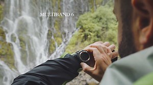 One with nature PRW-3400。 エコ素材を採用した電波ソーラー搭載のPRW-3400 。 判読性の高いコンパス表示、ワンプッシュで方位、気圧/高度、温度を計測できるトリプルセンサー、簡易方位メモリーとして使用できる回転ベゼル、暗所でも視認性に優れたスーパーイルミネーターなど、マルチな機能を搭載していて、どんなアクティビティにも大活躍してくれるアウトドアギアです。 #casio #protrek #onewithnature #美しさ #自然 #ハイキング #旅行 #山 #冒険 #自然愛好家 #時計 | CASIO PRO TREK