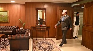 29 reactions | Ambassador of Nepal to Pakistan Tapas Adhikari called on Foreign Minister Bilawal Bhutto Zardari in Islamabad today. During the meeting, they discussed increasing cooperation between Pakistan and Nepal in diverse fields. The historical relations between the two countries also came under discussion. | Radio Pakistan News | Facebook