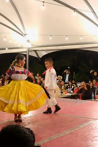 8.4K views · 630 reactions | El gusto por el HUAPANGO lo traen desde pequeños.  #Huasca | Huasteca | Facebook