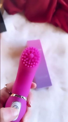 Unbox The #1 Selling Clitoral Vibe From TooTimid