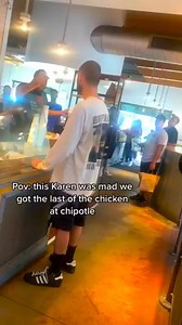 233K views · 1.2K reactions | Woman freaks out over chicken #reaction #reelsfb #reeltrending #reelsfacebook #reason | Rambling Reactions | Facebook