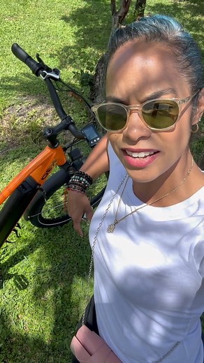 KBO Breeze - una súper bici eléctrica!! Mira el video completo en el canal de YouTube de AlVazquezTv @alvazqueztv #bici #bicicleta #electrica #youtube #mujer #bosslady #movilidad | Carros y Más