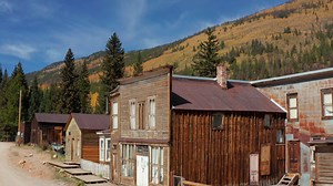 2.7K views · 147 reactions | Ever been to the ghost town of St. Elmo, Colorado? Here is an update on the colors. | Mount Princeton Hot Springs Resort | Facebook