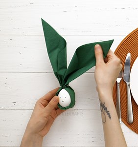 Folded to Perfection: Unusual Napkin Folding Ideas for a Stunning Table | FoodGasmic