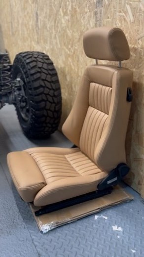 LHD Defender 90 build incoming #lucari #lucarisolutions #landroverdefender #onelifeliveit #landrover | Lucari Solutions