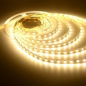 [Hot Item] China 12VDC W/R/G/B/Y SMD 5050 LED Strip Lighting 120LEDs/M LED Flexible Strip