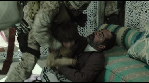 American.Sniper.2014.2160p.4K.WEB.x265.10bit.AAC5.1-[YTS.MX]
