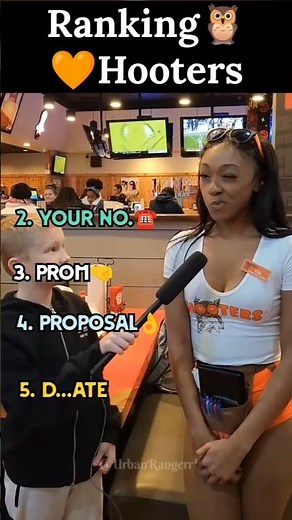 Ranking Hooters Best Moments🦉 | Best Hooter's Girls🧡