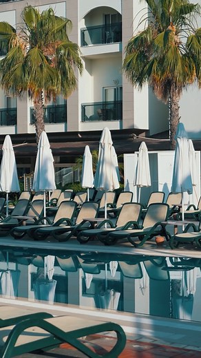 Yazı pozitif enerjisini Side’nin keyifli doğası ve Lrs Port River Hotel’in ayrıcalıklı dünyasında yaşayın! Experience the positive energy of summer in the delightful nature of Side and the privileged world of Lrs Port River Hotel! #portriversidehotel #manavgattatili #doğatatili #lrshotels #antalya #manavgat #side #familyhotell #familyholiday #erkenrezervasyon #earlyreservation | Port River Hotel & Spa