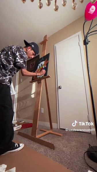 Painting a Cartoon Character: Donald Duck in Detail