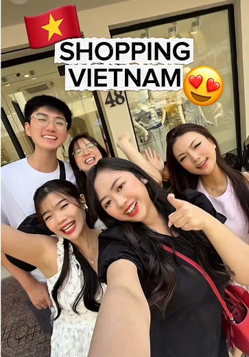 Tebak berapa total belanjaan kita??? 😱 baju di Vietnam bagus bagus bangettttt 🥹🫶🏻