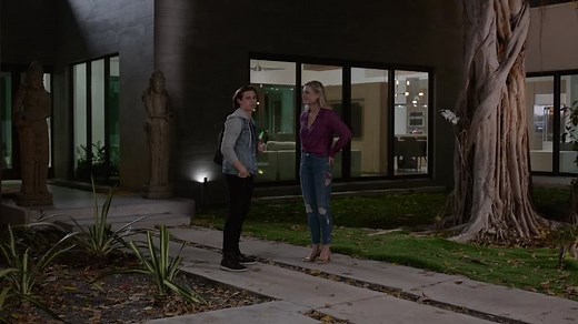 Sinister.Seduction.2019.1080p.WEBRip.x264.AAC-[YTS.MX]