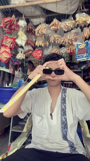 Nyan Gyi သည် TikTok ပေါ်တွင် ရှိသည်