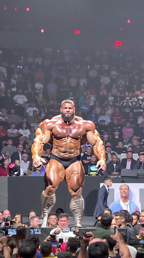 bodybuilding #AIVideo #ArtificialIntelligence #AI #MachineLearning #DeepLearning #AIArt #AIGenerated #AIArt #DigitalArt | Mac McDaniel