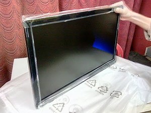 Unboxing Samsung 22 Inch LED Monitor (S22D300BY) & Review